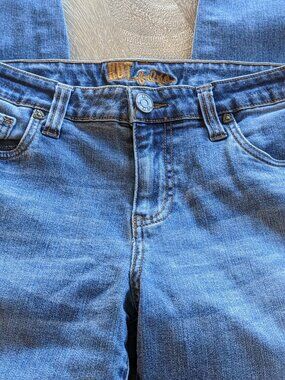 Kut from the Kloth, Medium Wash Distressed Raw Hem Skinny Blue Jeans, Size 10